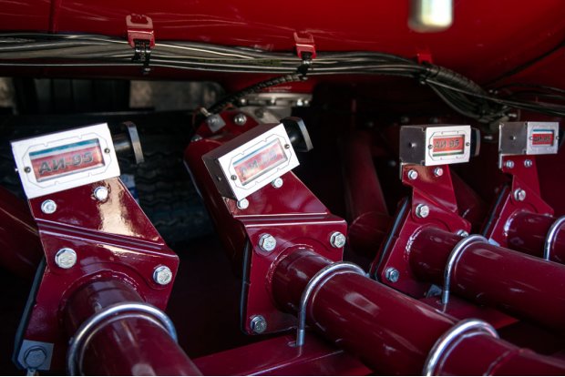 Таблички с видом топлива