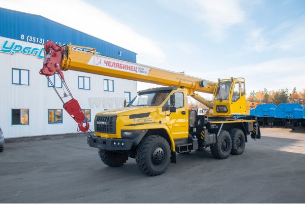 Автокран Челябинец КС 45734 на базе шасси Урал NEXT 5557-74
