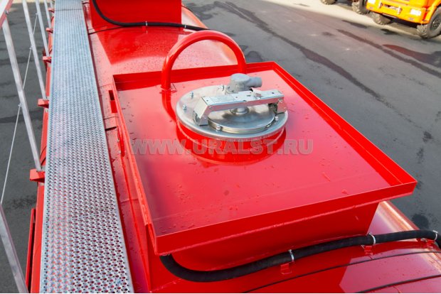 Заливная горловина