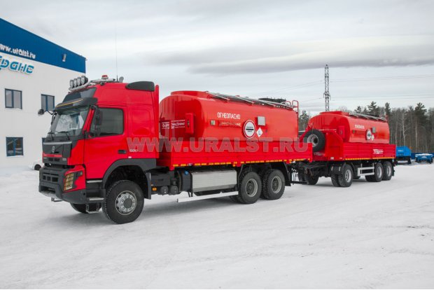 Автопоезд контейнеровоз