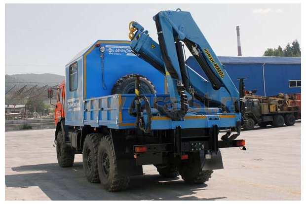 Транспротно-бытовая машина Камаз