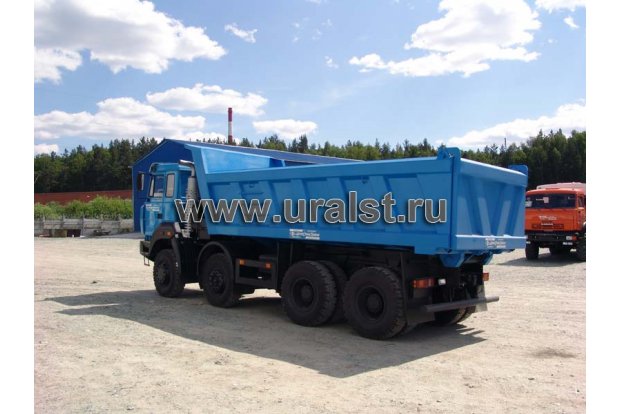 Самосвал Урал-583106