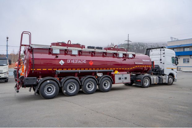 Полуприцеп цистерна для ГСМ ППЦ 32К-42ЛЛ-4 BPW SEVEREST высота ССУ 1150 мм