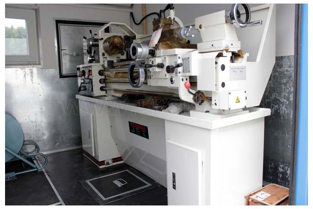 ПАРМ с КМУ. Токарный станок