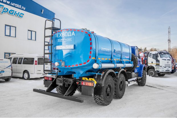 Автоцистерна для технической воды АЦВ-10Т УСТ 5453 Урал NEXT 4320-72