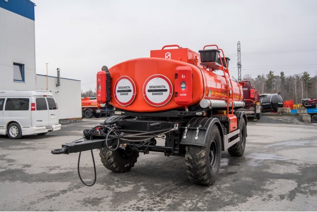 Прицеп цистерна для ГСМ ПЦ 10-21У УСТ 9465