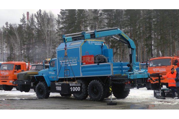 Агрегат наземного ремонта водоводов АНРВ на шасси Урал 4320-61 с КМУ ИМ-55