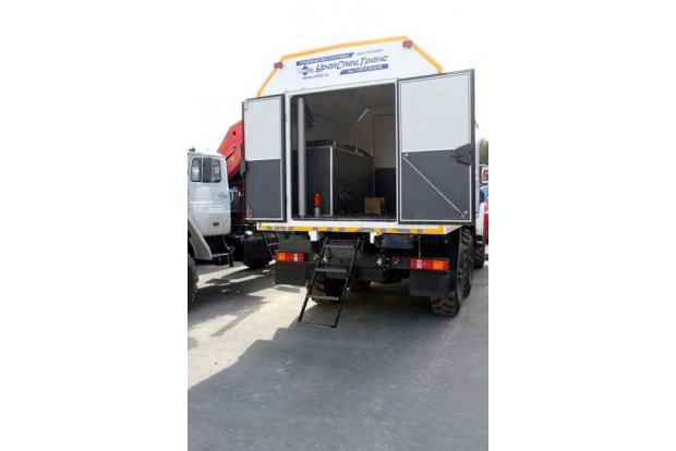 Выдвижной трап Фургон Маслостанция