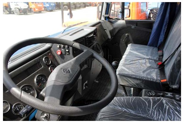 Седельный тягач Урал