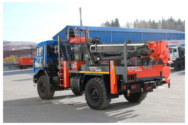 Буровая установка камаз с крано-буровой установкой SOOSAN SA040C