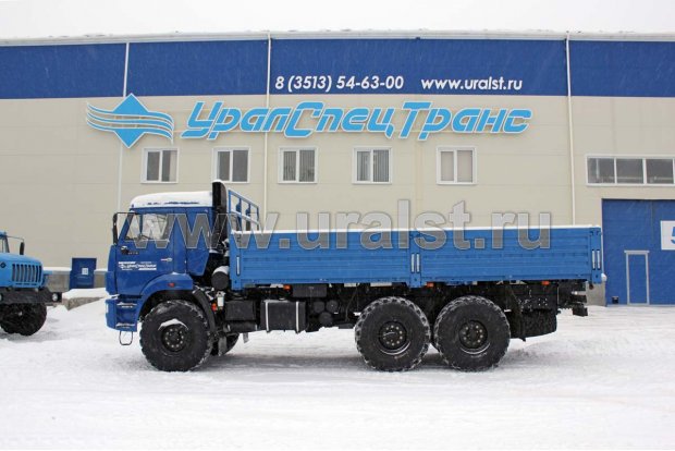 Бортовой автомобиль