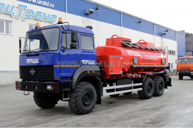 Автотопливозаправщик АТЗ Урал