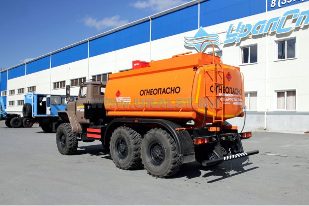 Автотопливозаправщик АТЗ-10