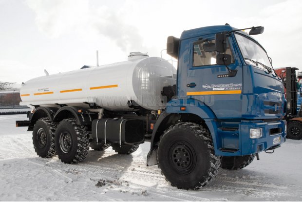 Автоцистерна для пищевых жидкостей АЦПТ-9,5