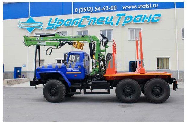 Лесовоз Урал УСТ-5453 с гидроманипулятором