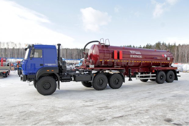 Полуприцеп-цистерна ППЦВ 20Т-21-ОД PNR УСТ-94651 вакуумная