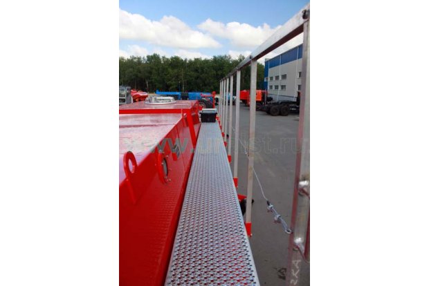 Площадка обслуживания цистерны