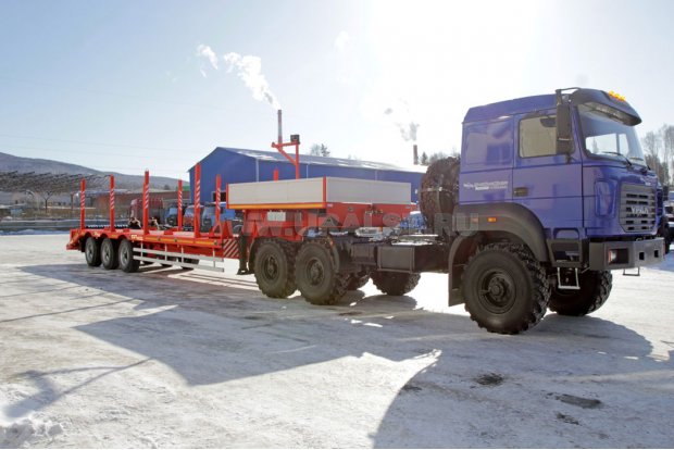 Полуприцеп-тяжеловоз (трал) 94334.57-0000018