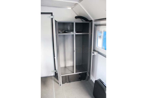 Шкаф для инструмента и материалов (с полками)