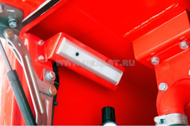 Прожектор отсека УВТ