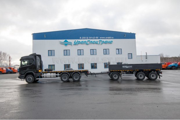 Прицеп контейнеровоз ПК 15-33-6 УСТ 9465 в составе автопоезда с SCANIA СG 440 6x6