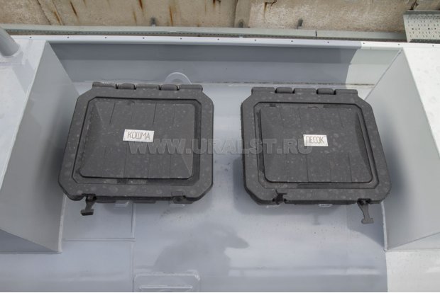 Ящик для песка и кошмы