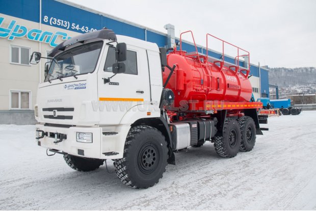 Вакуумная машина МВ-10 КО УСТ 5453 Камаз 43118-50, наружн. шпангоуты, сп. место