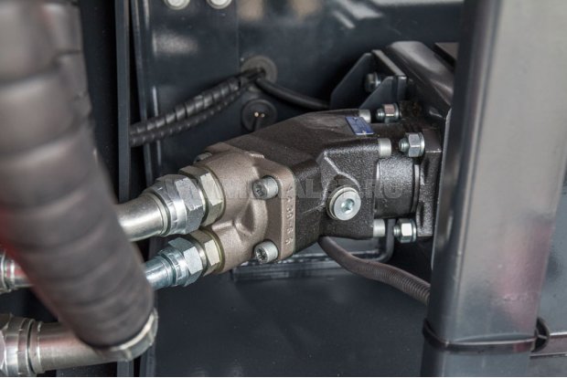 Гидравлический привод насоса