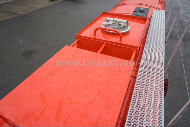 Площадка обслуживания цистерны