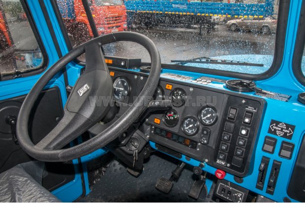 Кабина водителя