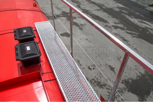 Площадка обслуживания цистерны