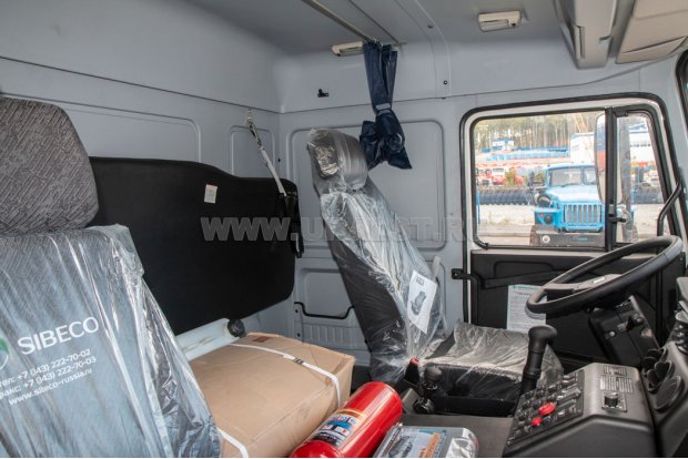 Кабина водителя