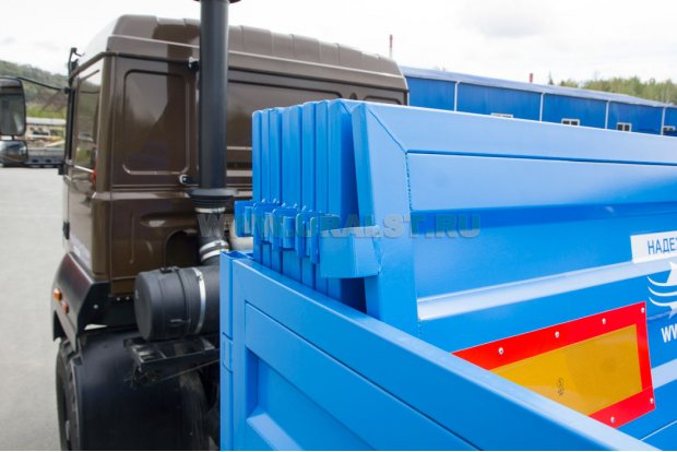 Транспортное положение снятых бортов полуприцепа