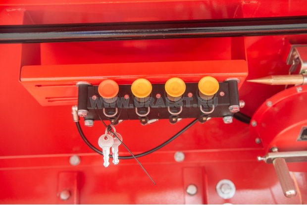 Пневмоуправление донным клапаном