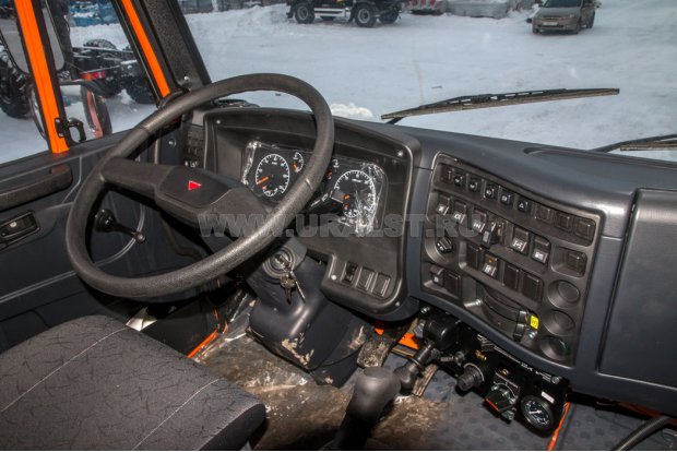 Кабина водителя