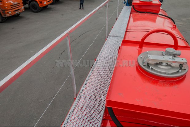 Площадка обслуживания цистерны