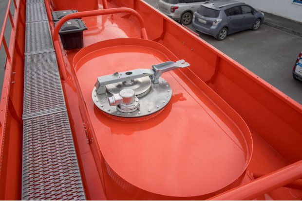 Заливная горловина