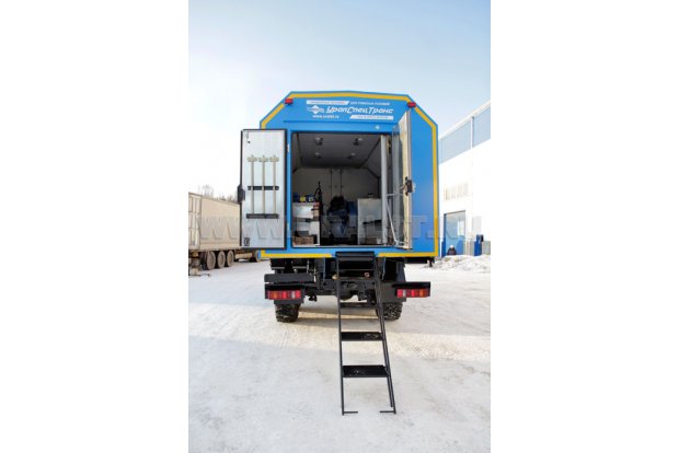 Выдвижной трап