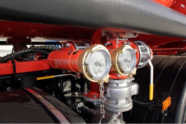 Трубопровод с быстроразъемными соединениями (БРС)