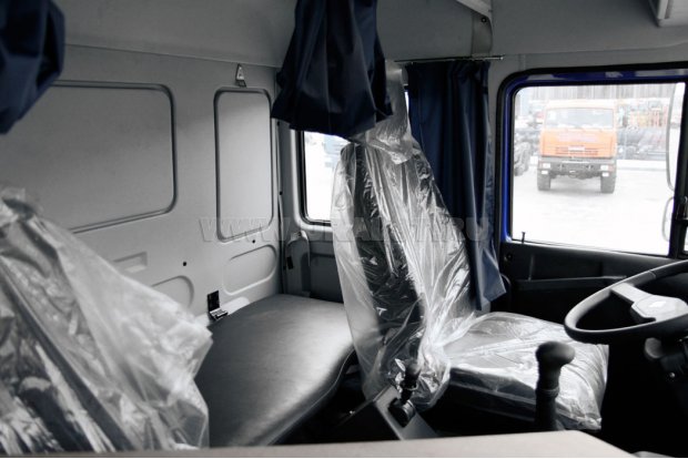 Кабина водителя Урал 4320-80