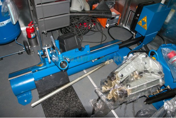 Шиномонтажный станок