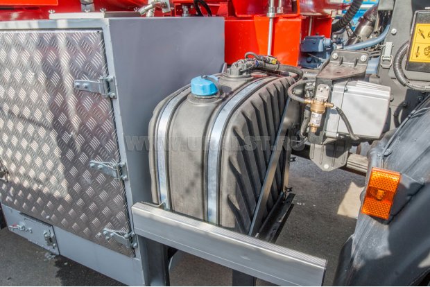 Бак мочевины