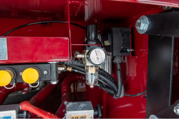 Фильтр осушитель с манометром