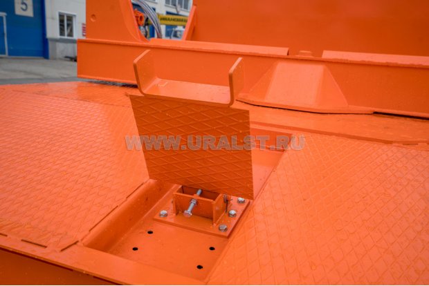 Дополнительная опора для стрелы КМУ