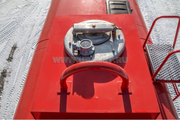 Заливная горловина