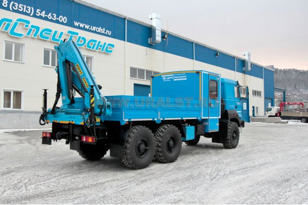 Грузопассажирский автомобиль на шасси Урал 4320-82М с КМУ ИМ-95