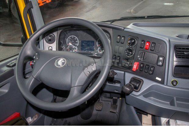 Кабина тягача