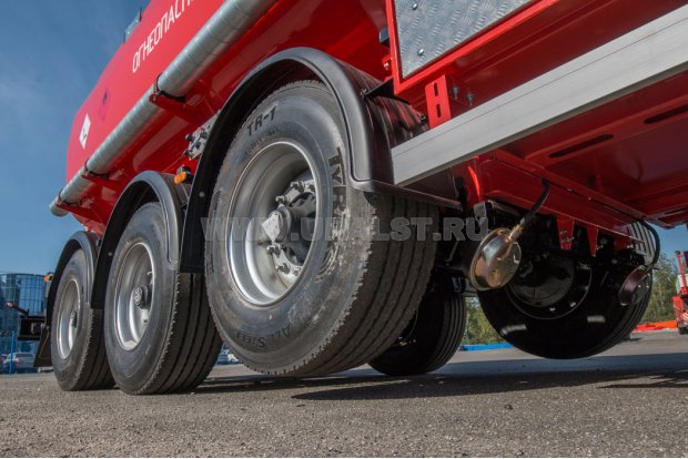 Подъемная ось ленивец