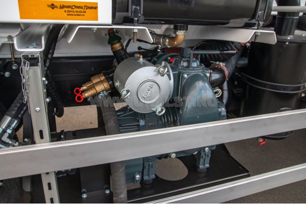 Вакуумный насос PVT-200