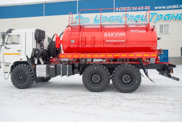 Вакуумная машина МВ-10 КО УСТ 5453 Камаз 43118-50, наружн. шпангоуты, сп. место